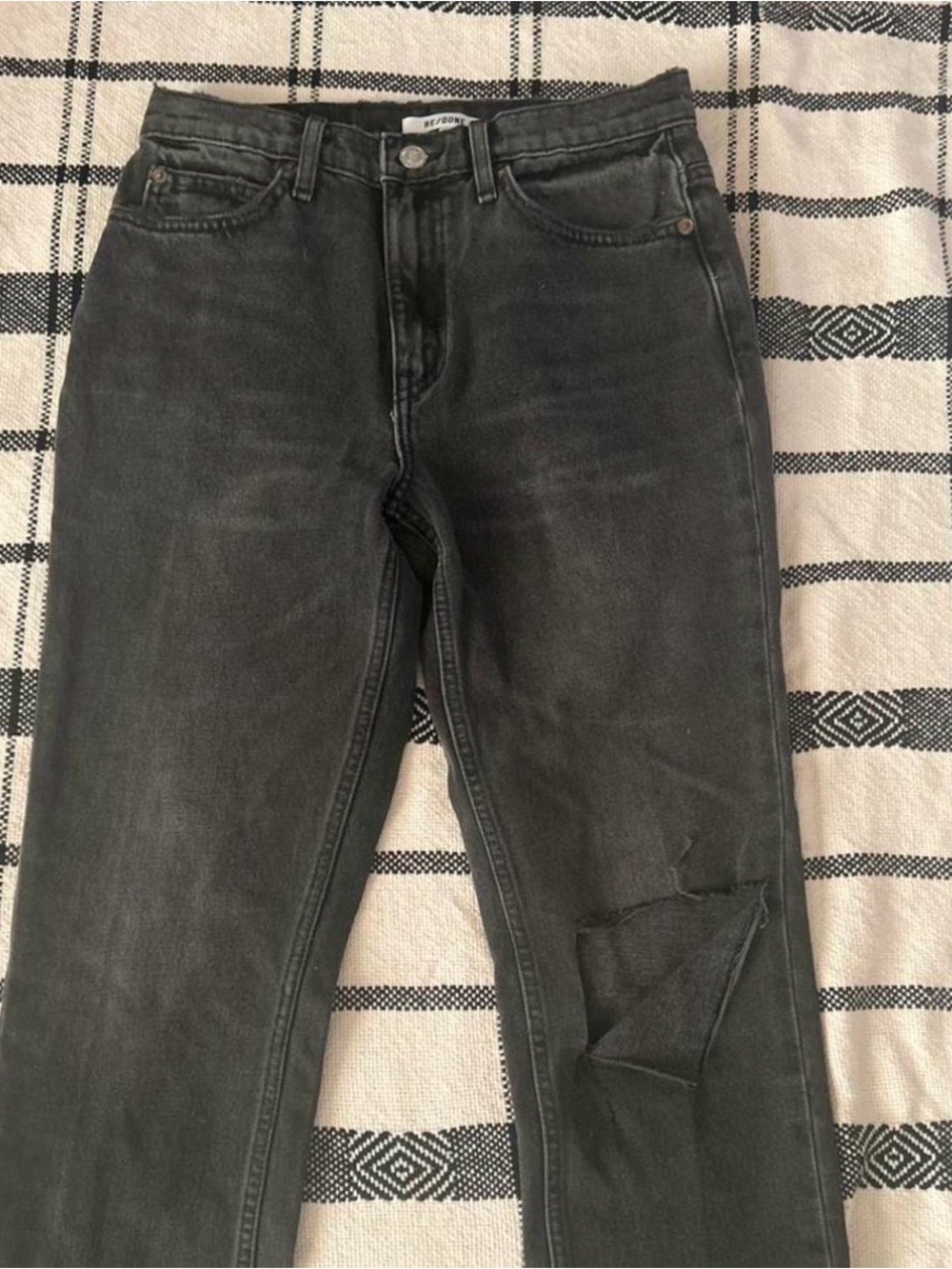 Re/Done size 27 High-Rise Straight Leg Jeans in Washed Black - Picture 2 of 7